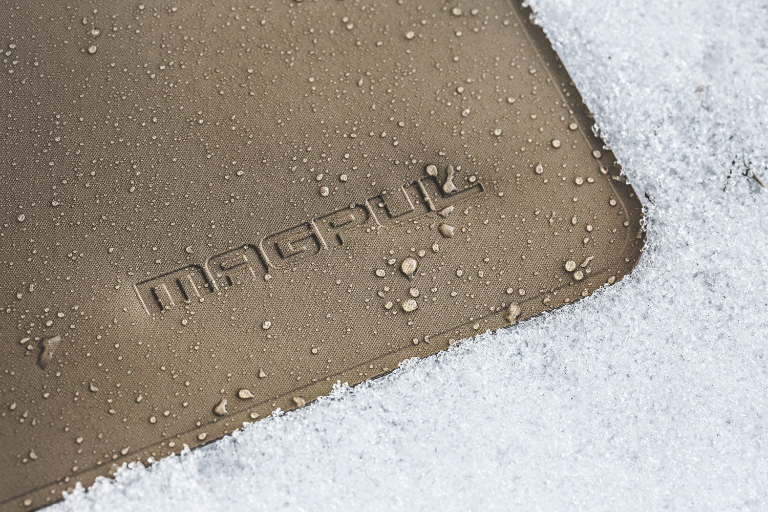 MAGPUL MAG856-245  DAKA POUCH SMALL       FDE