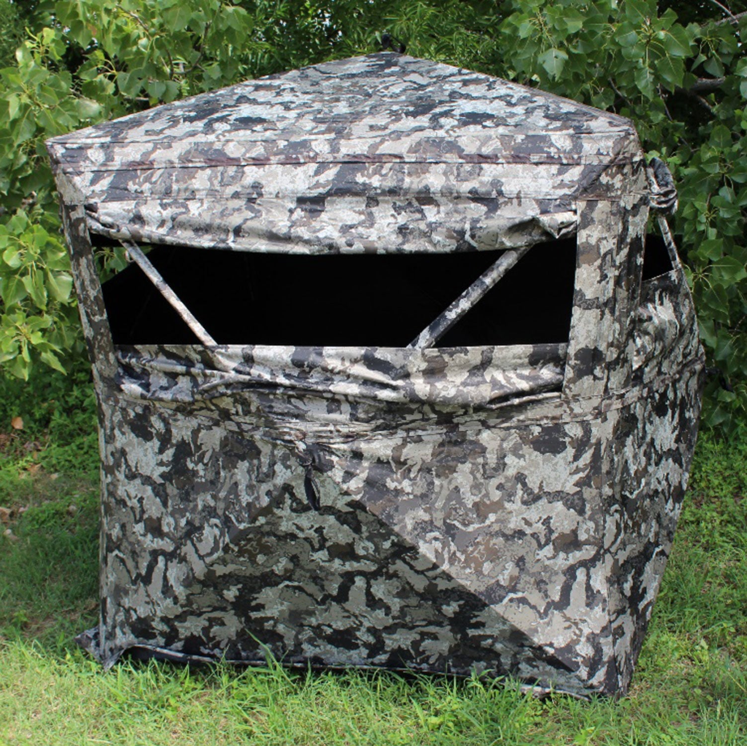 HME GRDBLND3-CVD   3 PERSON GRND BLIND CERVIDAE