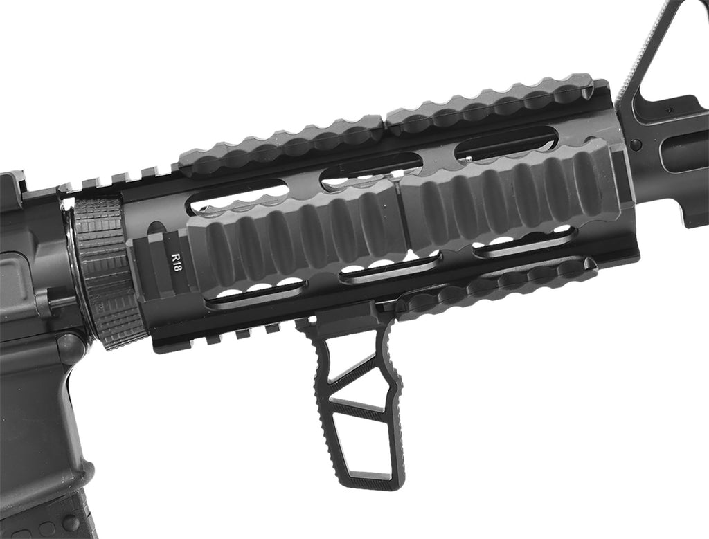 UTG MT-FGP01X      ULTRA SLIM FOREGRIP PIC